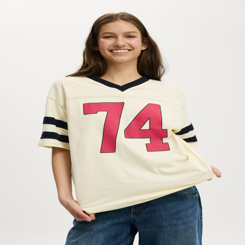 V Neck Oversized Graphic Tee