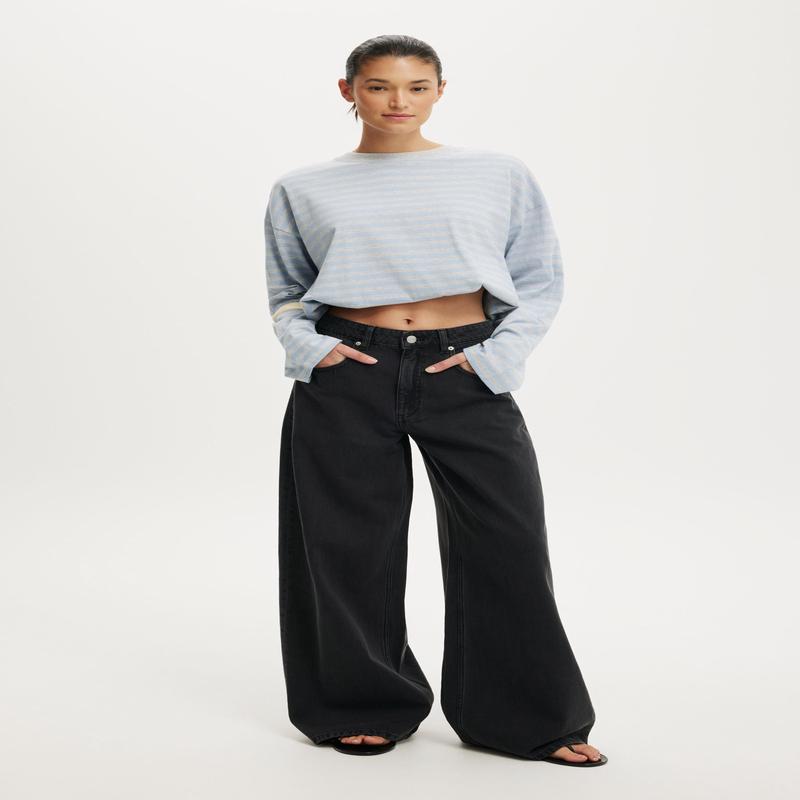 High Rise Wide Jean