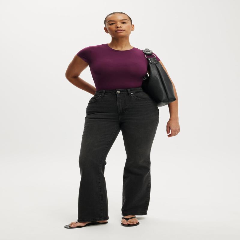 Curvy Flare Jean