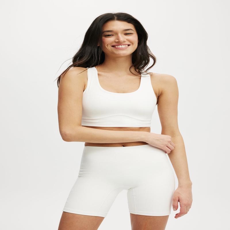 Ultra Luxe Bonded Back Crop