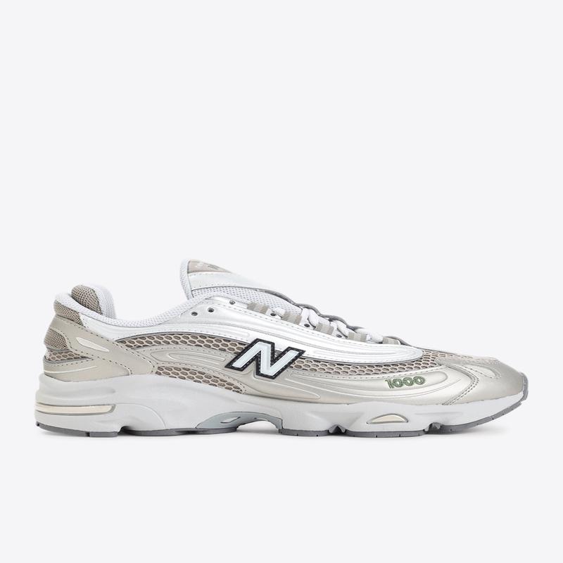 1000 Low-Top Sneakers
